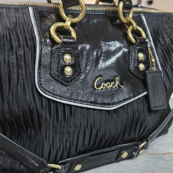 Coach Black Ruched Leather Satchel Shoulder Gold Hardware Bag - Picture 5 of 17